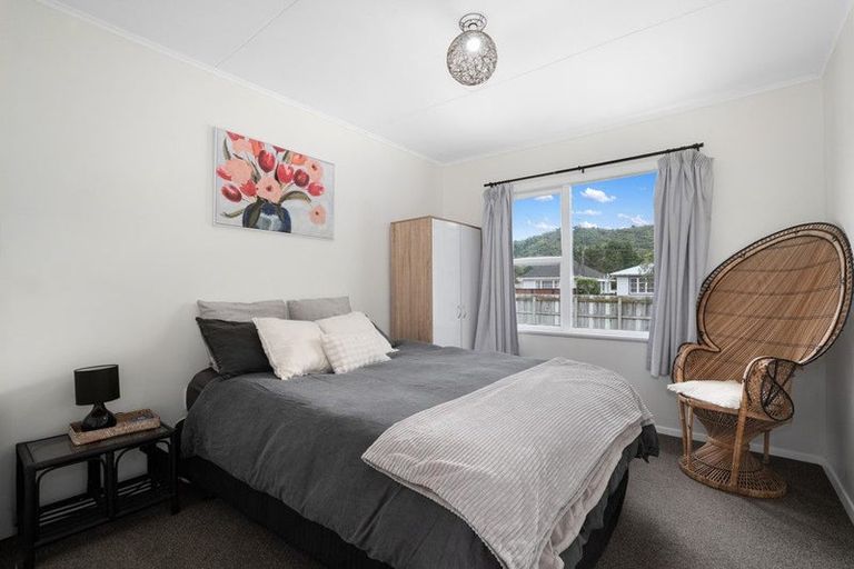 Photo of property in 42 Donnelley Drive, Wainuiomata, Lower Hutt, 5014