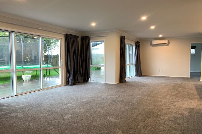 Photo of property in 7b Tawa Street, Waikanae, 5036