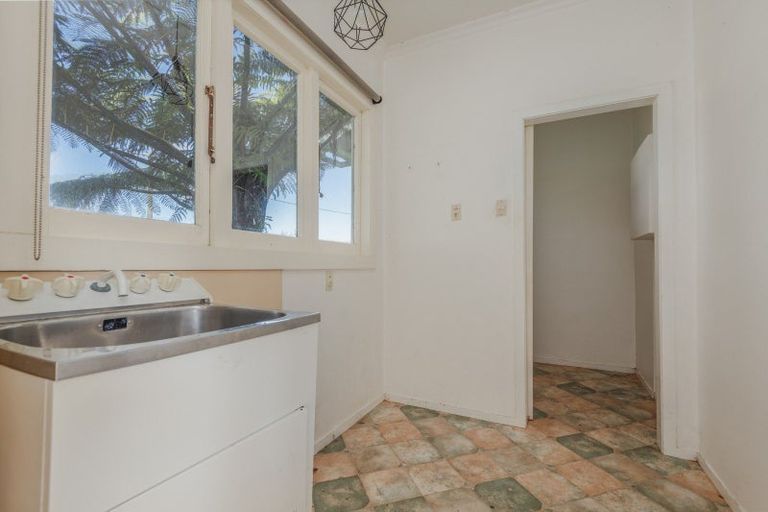 Photo of property in 130 Omata Road, Pahiatua, 4988