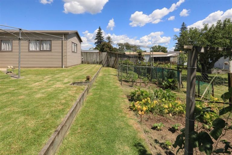 Photo of property in 9 Harlock Place, Huntly, 3700