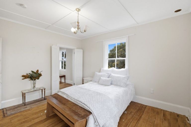 Photo of property in 11a Russell Street, Marton, 4710