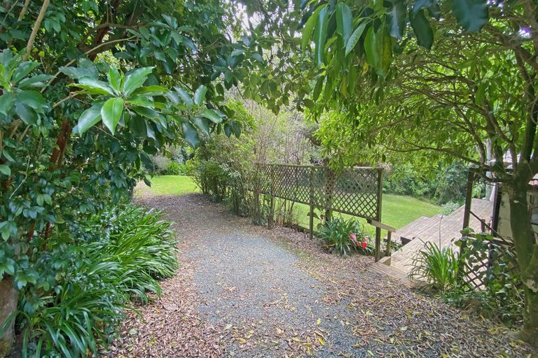 Photo of property in 9 Cotterell Street, Leigh, 0985