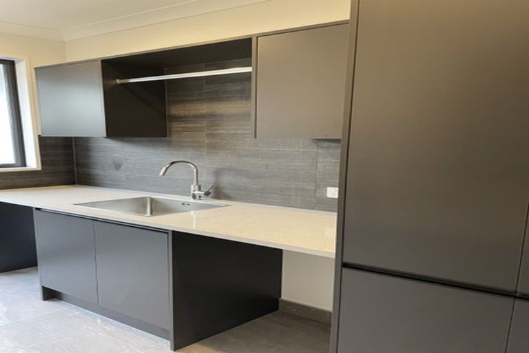 Photo of property in 28 Withers Crescent, Halswell, Christchurch, 8025