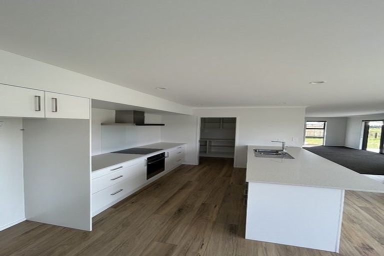 Photo of property in 132 Wairau Drive, Tikipunga, Whangarei, 0112