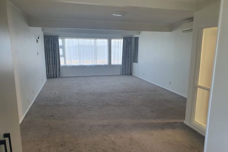 Photo of property in 1 Aurora Street, Petone, Lower Hutt, 5012