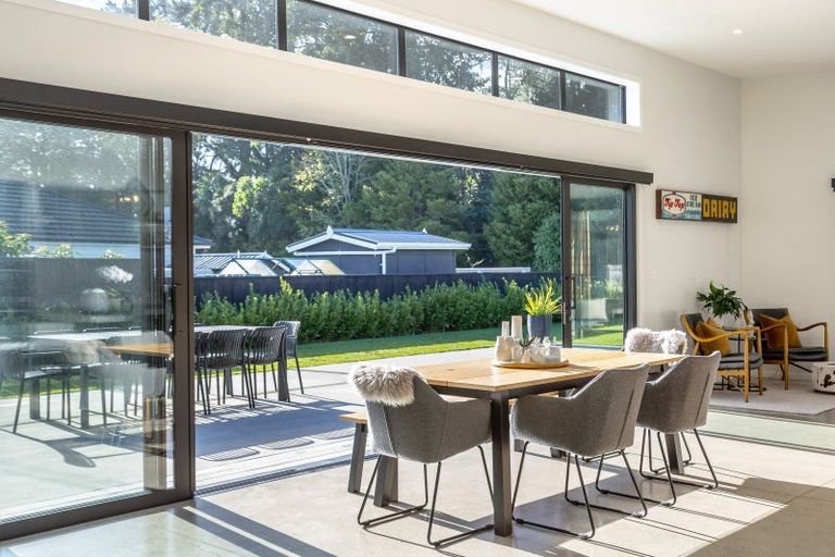 Photo of property in 1 Matai Grove, Greytown, 5712