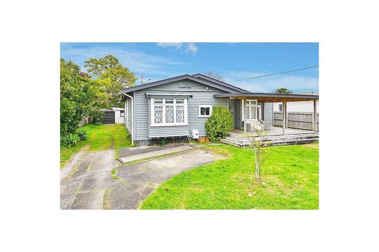 Photo of property in 6 Viola Avenue, Mangere East, Auckland, 2024