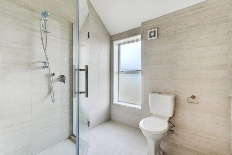 Photo of property in 3 Charles Prevost Drive, The Gardens, Auckland, 2105