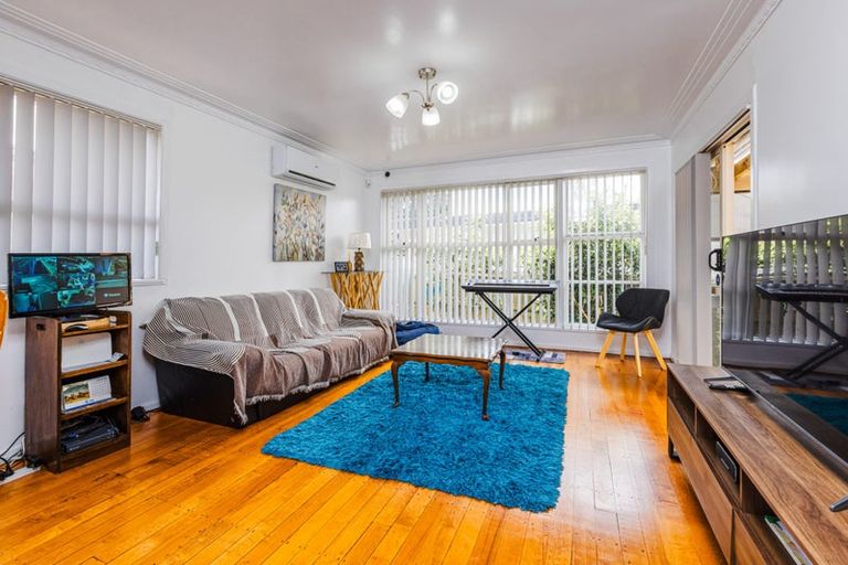 Photo of property in 225 Puhinui Road, Papatoetoe, Auckland, 2025