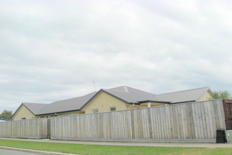 Photo of property in 1 Pascoe Drive, Woodend, 7610