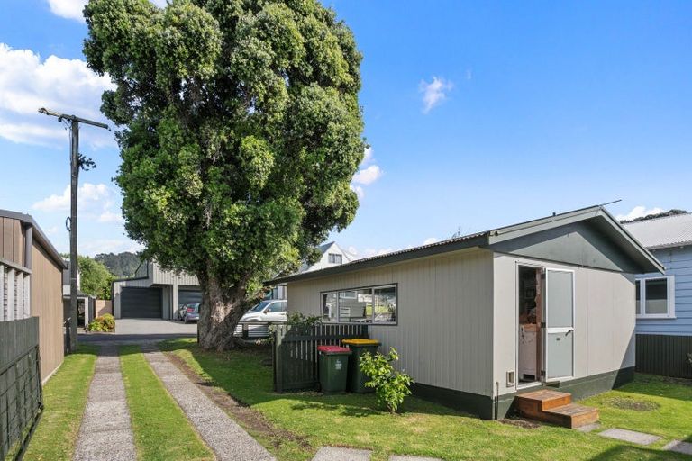 Photo of property in 6 Marine Avenue, Waihi Beach, 3611