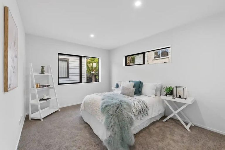 Photo of property in 10b Colum Place, Bucklands Beach, Auckland, 2014