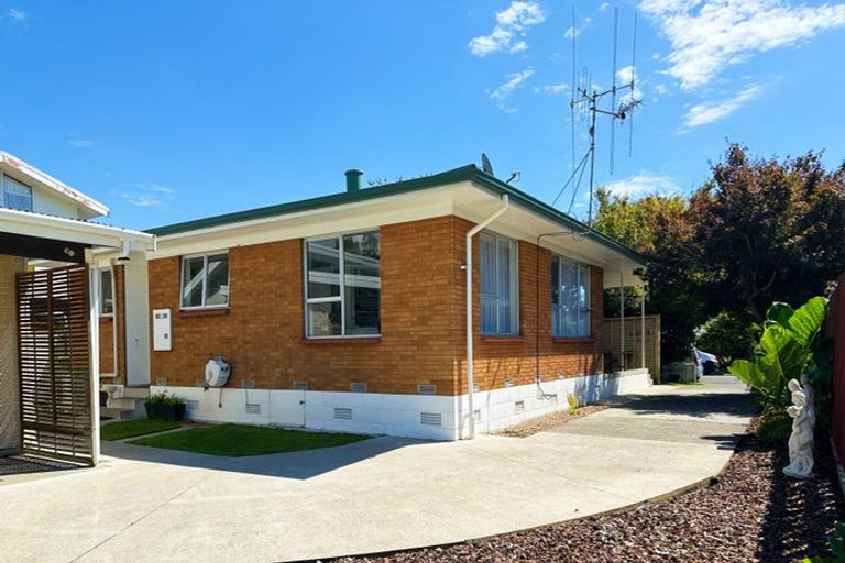 Photo of property in 11 Fiona Place, Dinsdale, Hamilton, 3204