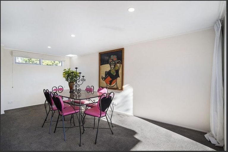 Photo of property in 1/59 Tawa Road, One Tree Hill, Auckland, 1061