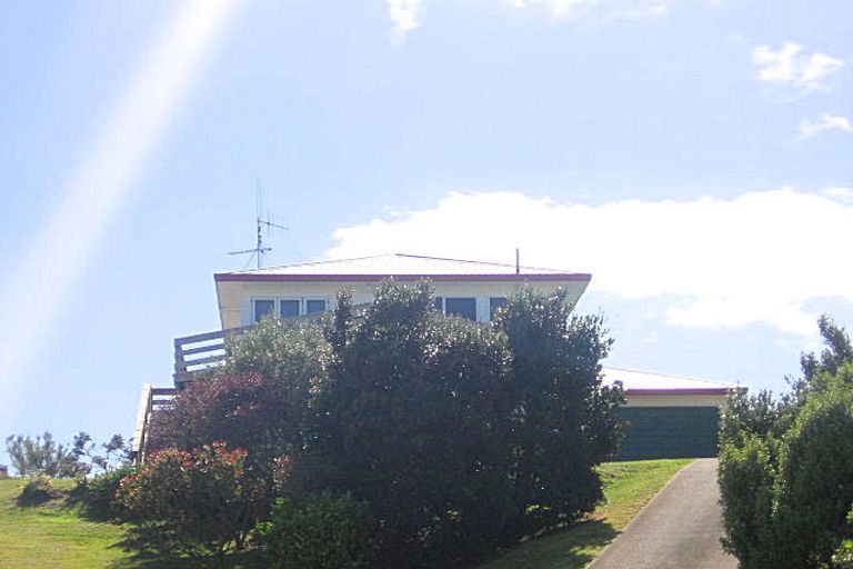 Photo of property in 31 Hanlen Avenue, Waihi Beach, 3611