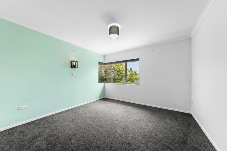 Photo of property in 35a Stafford Street, Waitara, 4320