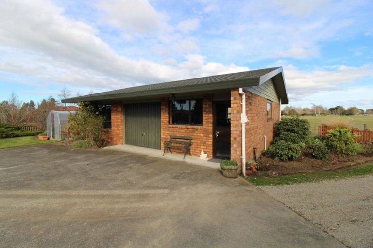 Photo of property in 136 Winton Hedgehope Highway, Winton, 9782