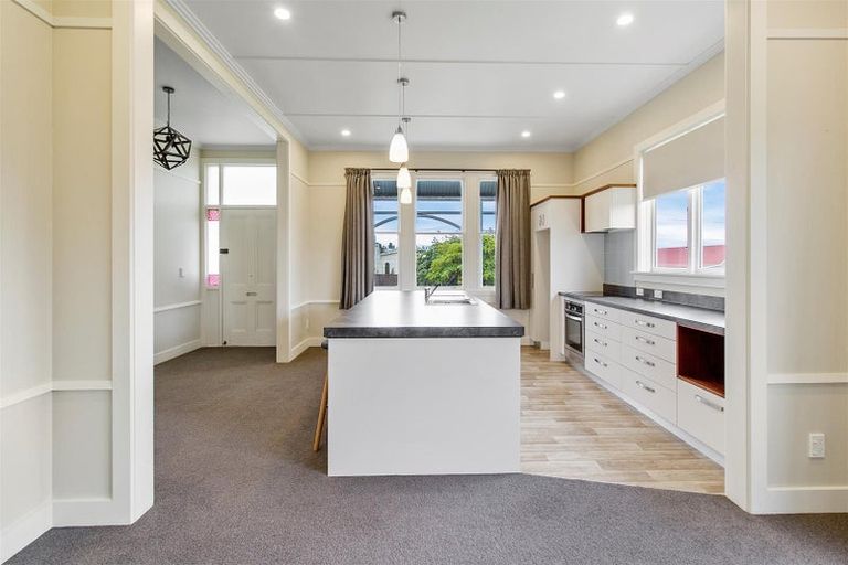Photo of property in 7 Exeter Street, Waimate, 7924