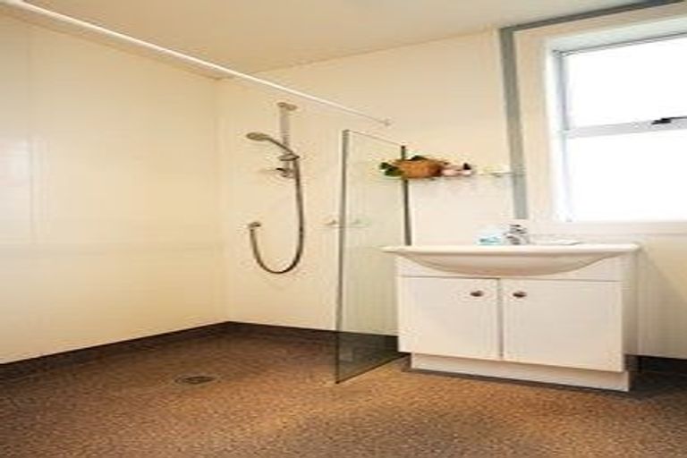 Photo of property in 17 Carnarvon Street, Belleknowes, Dunedin, 9011