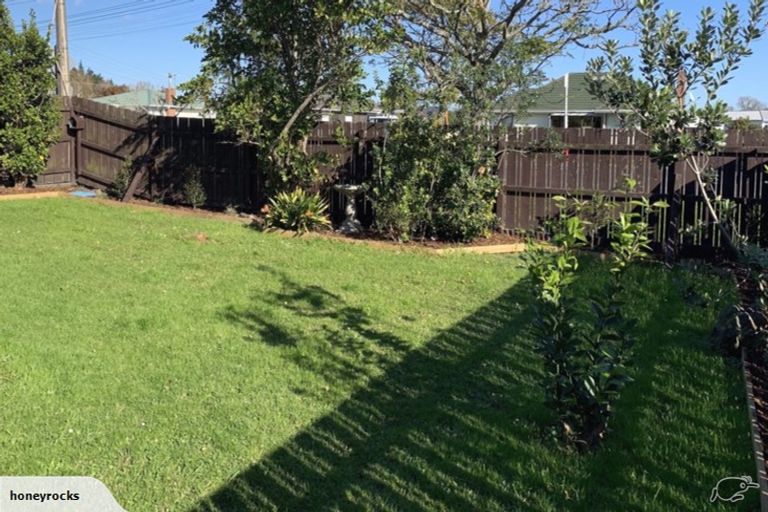 Photo of property in 1/130 Parkhurst Road, Parakai, 0830