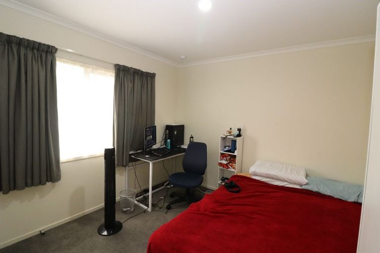 Photo of property in 5 Mackinder Drive, Wigram, Christchurch, 8042