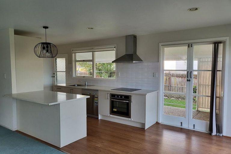 Photo of property in 11 Ellen Avenue, Hillcrest, Auckland, 0627