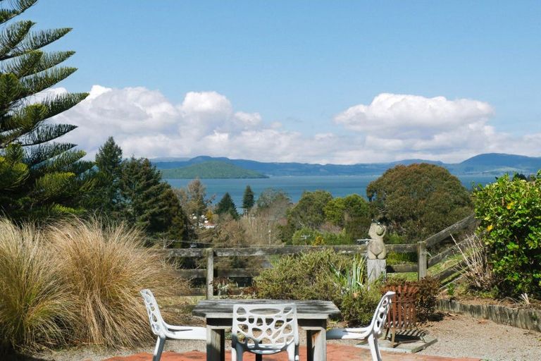 Photo of property in 65h Fryer Road, Hamurana, Rotorua, 3097