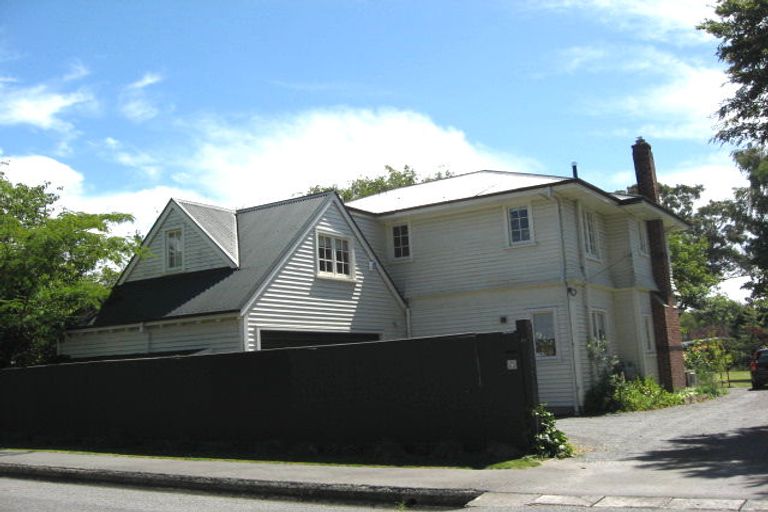 Photo of property in 23 Wairarapa Terrace, Merivale, Christchurch, 8014