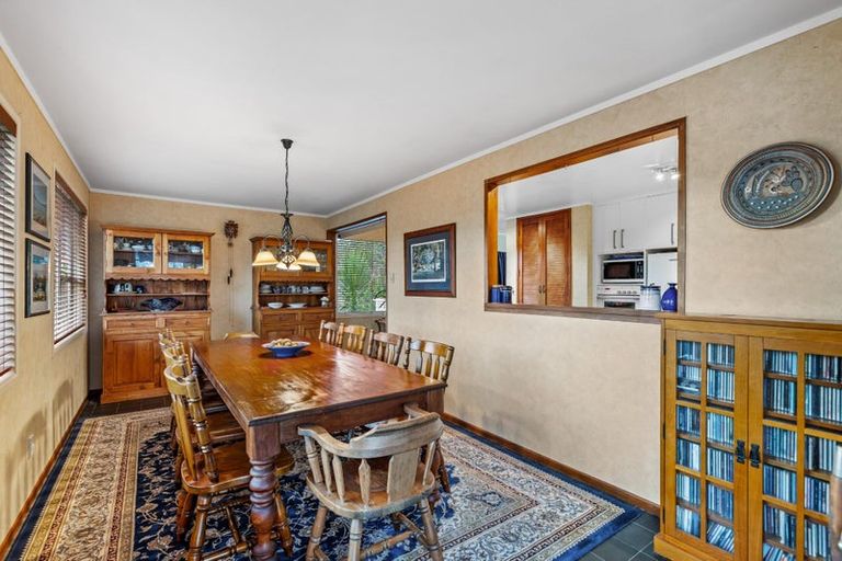 Photo of property in 15 Anich Road, Massey, Auckland, 0614