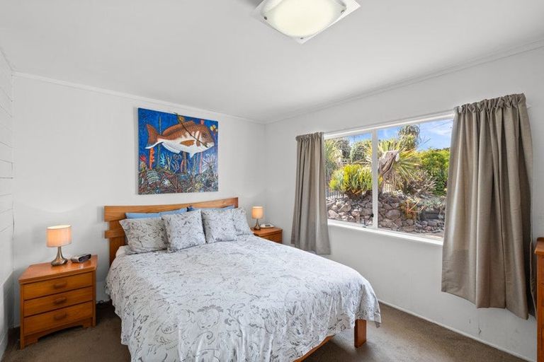 Photo of property in 11 Pinewood Place, Mangawhai Heads, Mangawhai, 0505