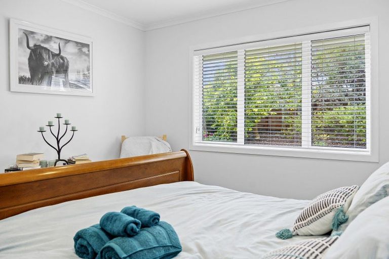 Photo of property in 29 Chesham Avenue, Waipahihi, Taupo, 3330