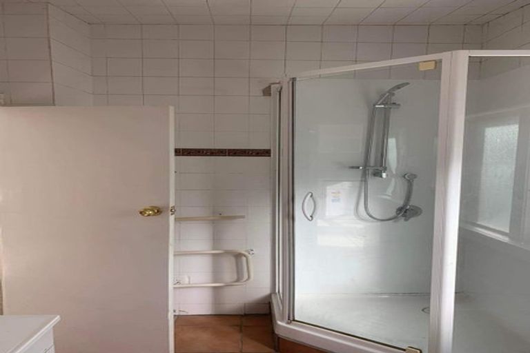 Photo of property in 6-10 Mudges Terrace, Newtown, Wellington, 6021