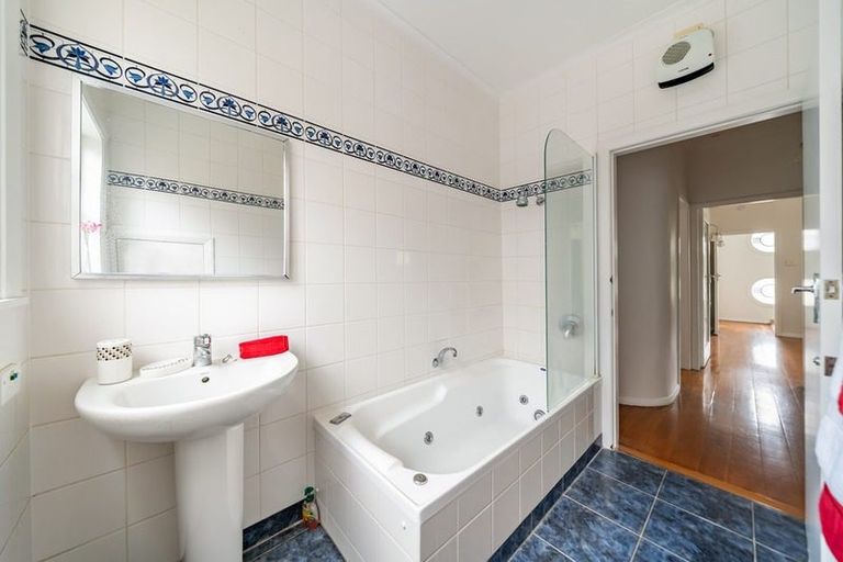 Photo of property in 3 Tawa Street, Woburn, Lower Hutt, 5010