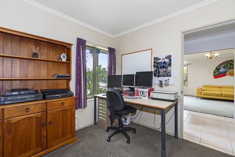 Photo of property in 61 Nielsen Gardens, Rototuna, Hamilton, 3210