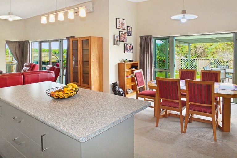 Photo of property in 14 Clyde Street, Foxton, 4814