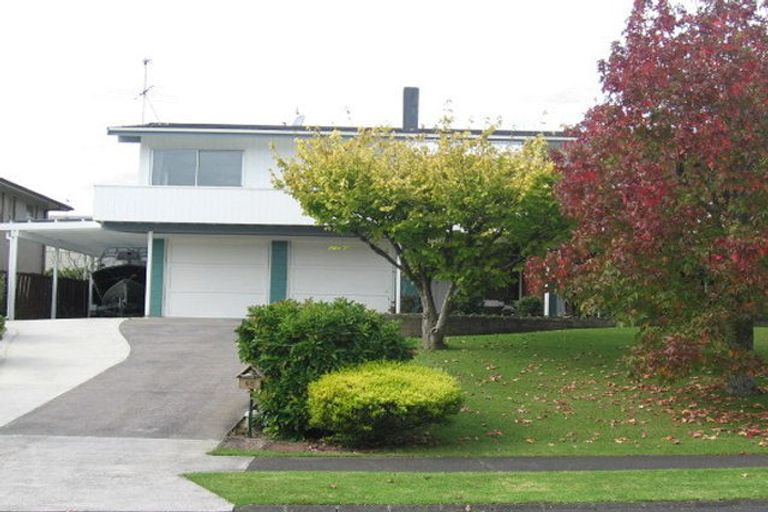 Photo of property in 68 Fisher Parade, Sunnyhills, Auckland, 2010