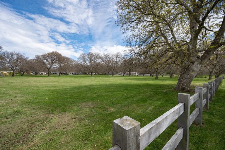 Photo of property in 13-13a Quarry Place, Lake Hayes, Queenstown, 9304