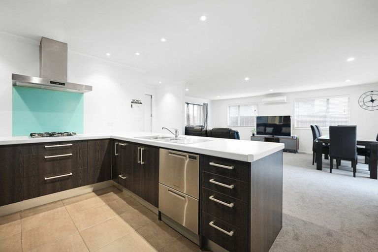 Photo of property in 39 Wiltshire Drive, Puketaha, Hamilton, 3210