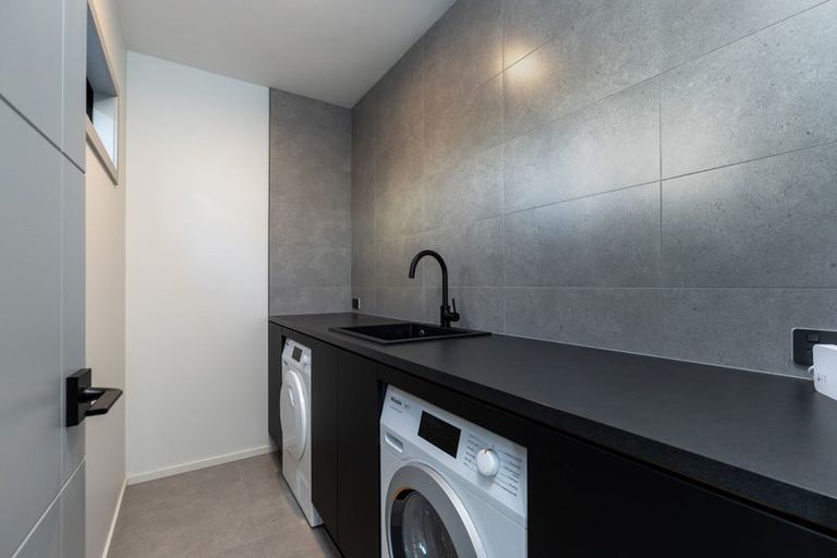 Photo of property in 142 Aporo Road, Tasman, Upper Moutere, 7173