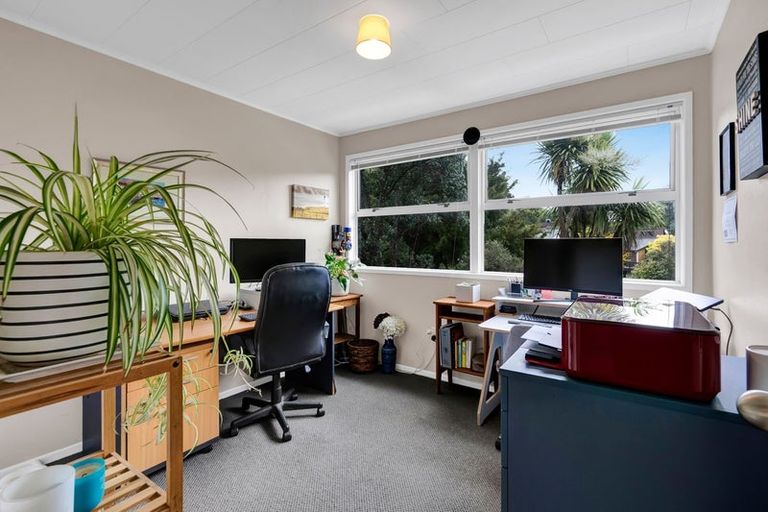Photo of property in 19 Rossiter Crescent, Lynmouth, New Plymouth, 4310