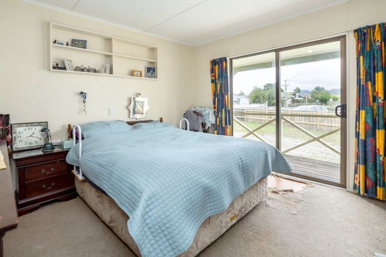 Photo of property in 139 Fitzherbert Street, Featherston, 5710