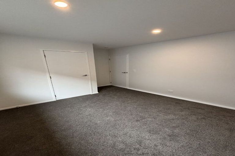 Photo of property in 10 Friesian Close, Jacks Point, 9371