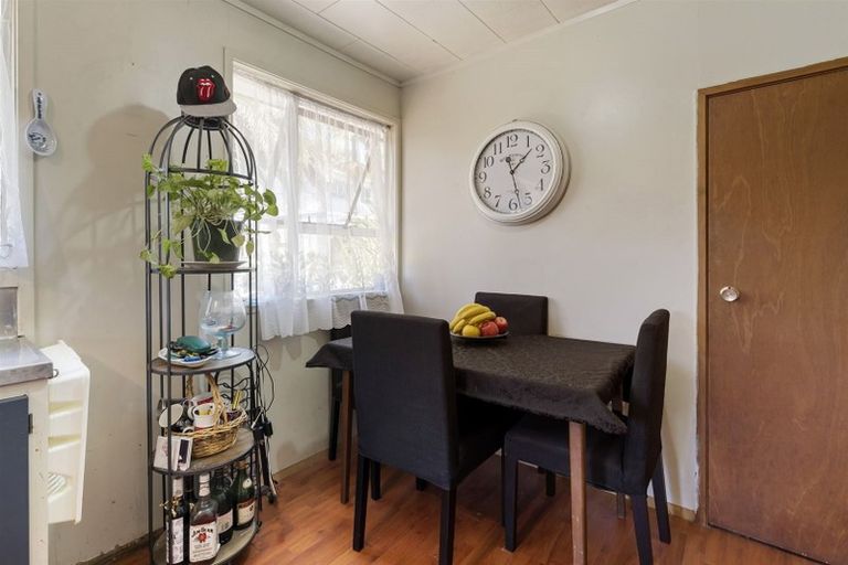 Photo of property in 13 Spinella Drive, Bayview, Auckland, 0629