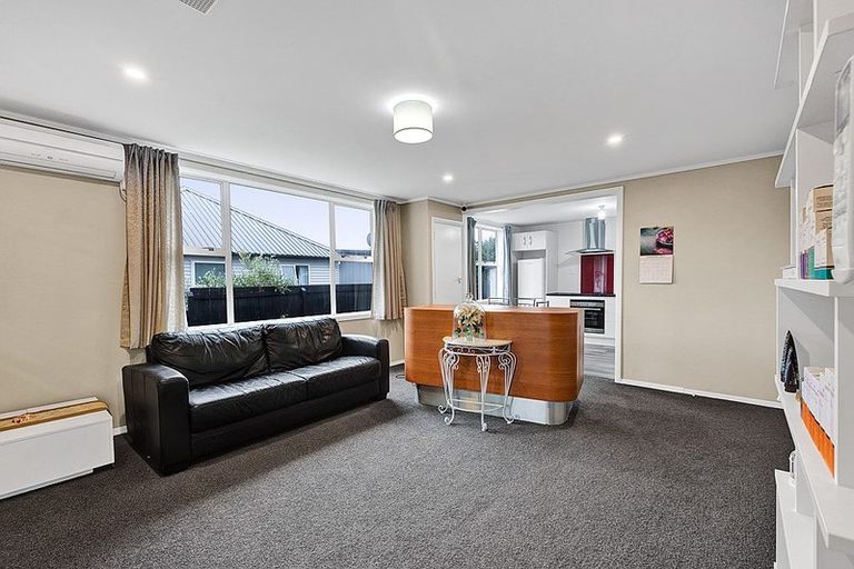 Photo of property in 304 South Road, Hawera, 4610