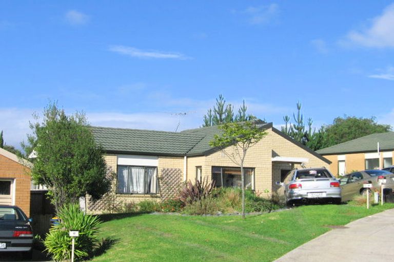 Photo of property in 15 Blueridge Close, Sunnyvale, Auckland, 0612