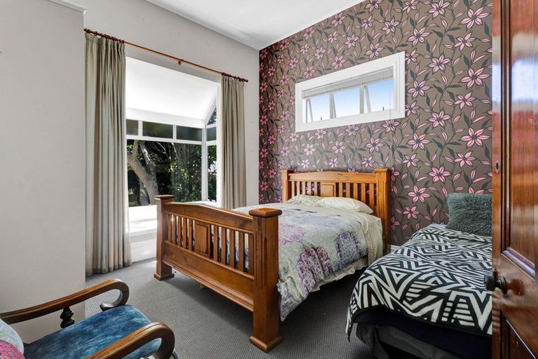 Photo of property in 76a Glover Road, Hawera, 4610