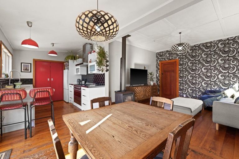 Photo of property in 247 Georges Drive, Napier South, Napier, 4110