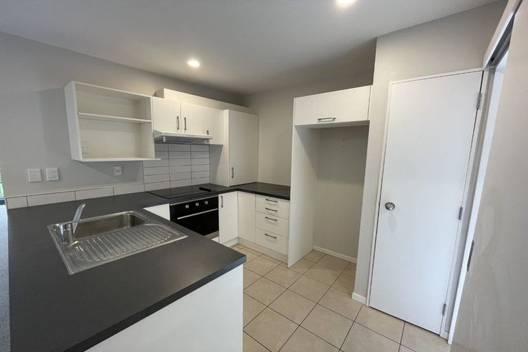 Photo of property in 1/25 Hollies Crescent, Johnsonville, Wellington, 6037