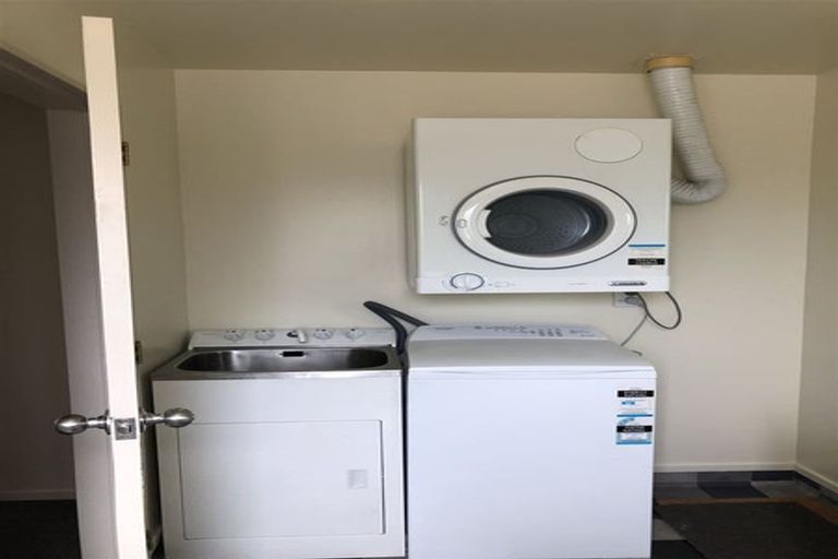 Photo of property in 105a Elizabeth Street, Riccarton, Christchurch, 8041