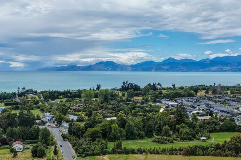 Photo of property in 13 Koi Crescent, Mapua, 7005